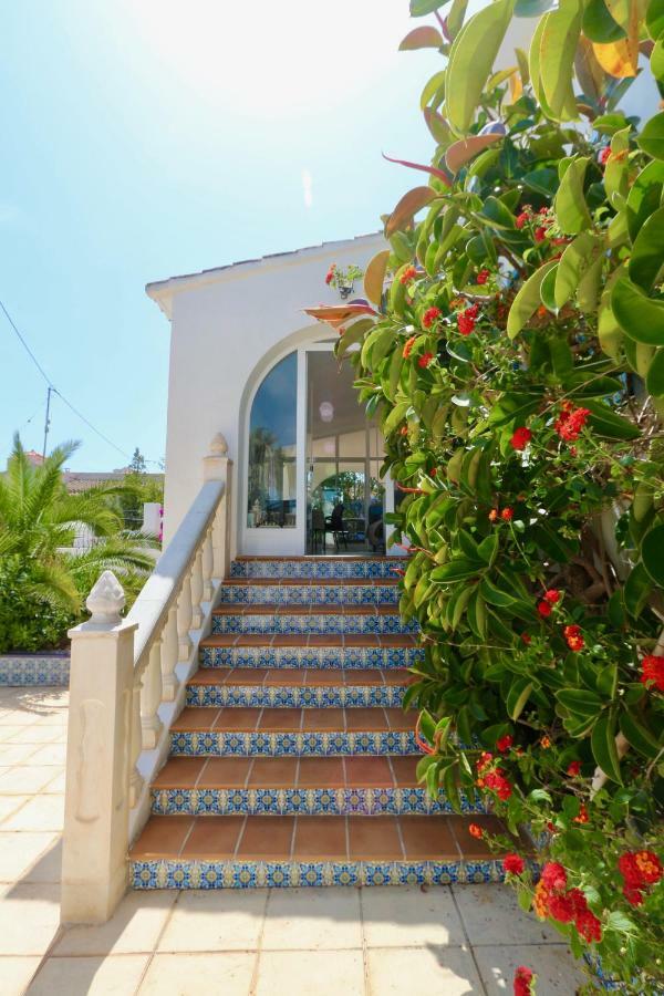 Calalga Сasa Frente A La Playa Con Piscina Privada Villa Calpe Kültér fotó